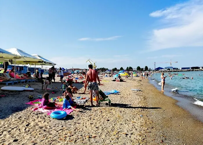 Casa Lucas Si Rafael 아파트 *