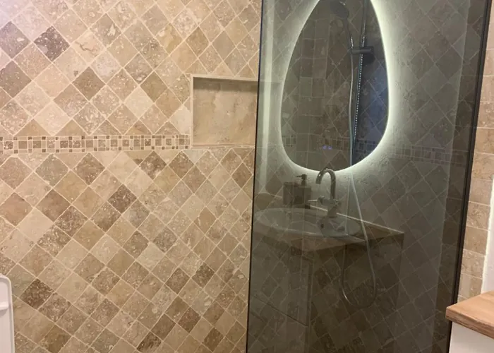 Casa Lucas Si Rafael 아파트 *